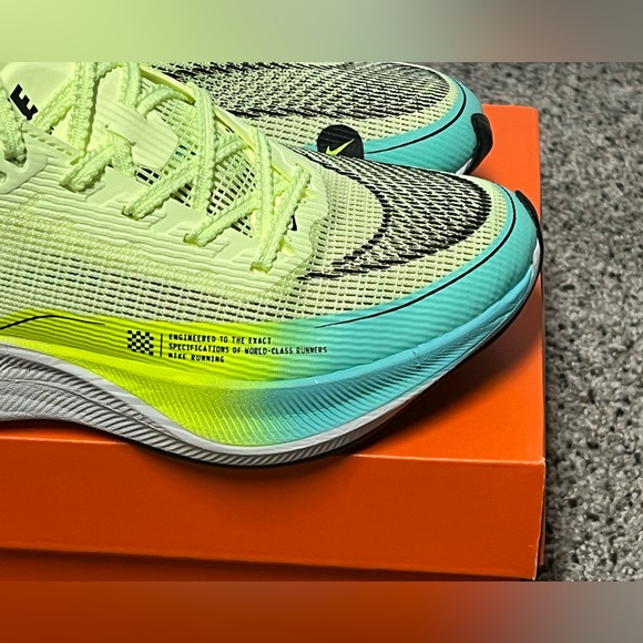 Nike Women's ZoomX Vaporfly NEXT% 2 Volt Turquoise CU4123 700 Size 5 - Picture 6 of 8
